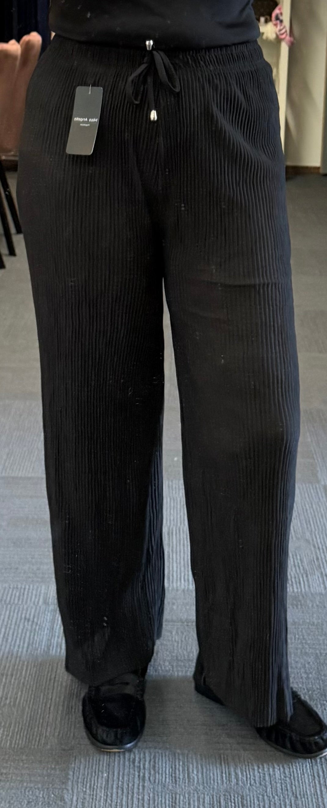 Zwarte plissé broek 42/44/46/48