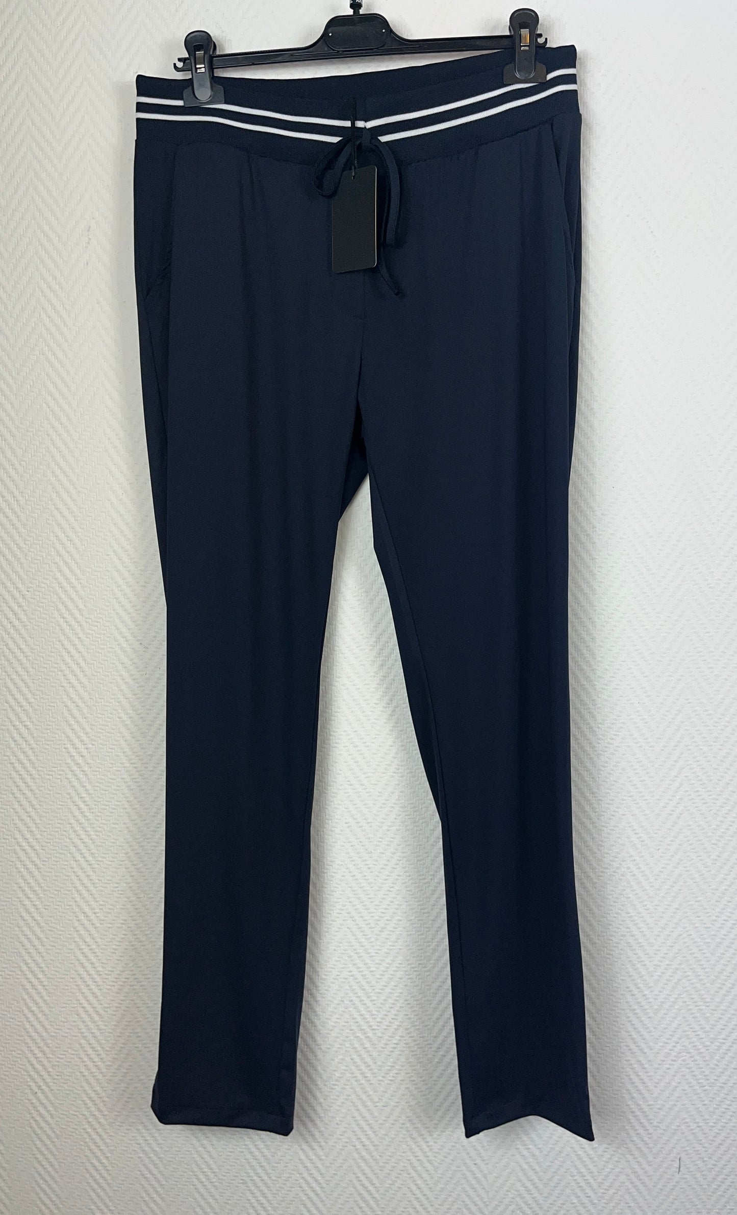Travel broek Lulu 46/48 kleine 50