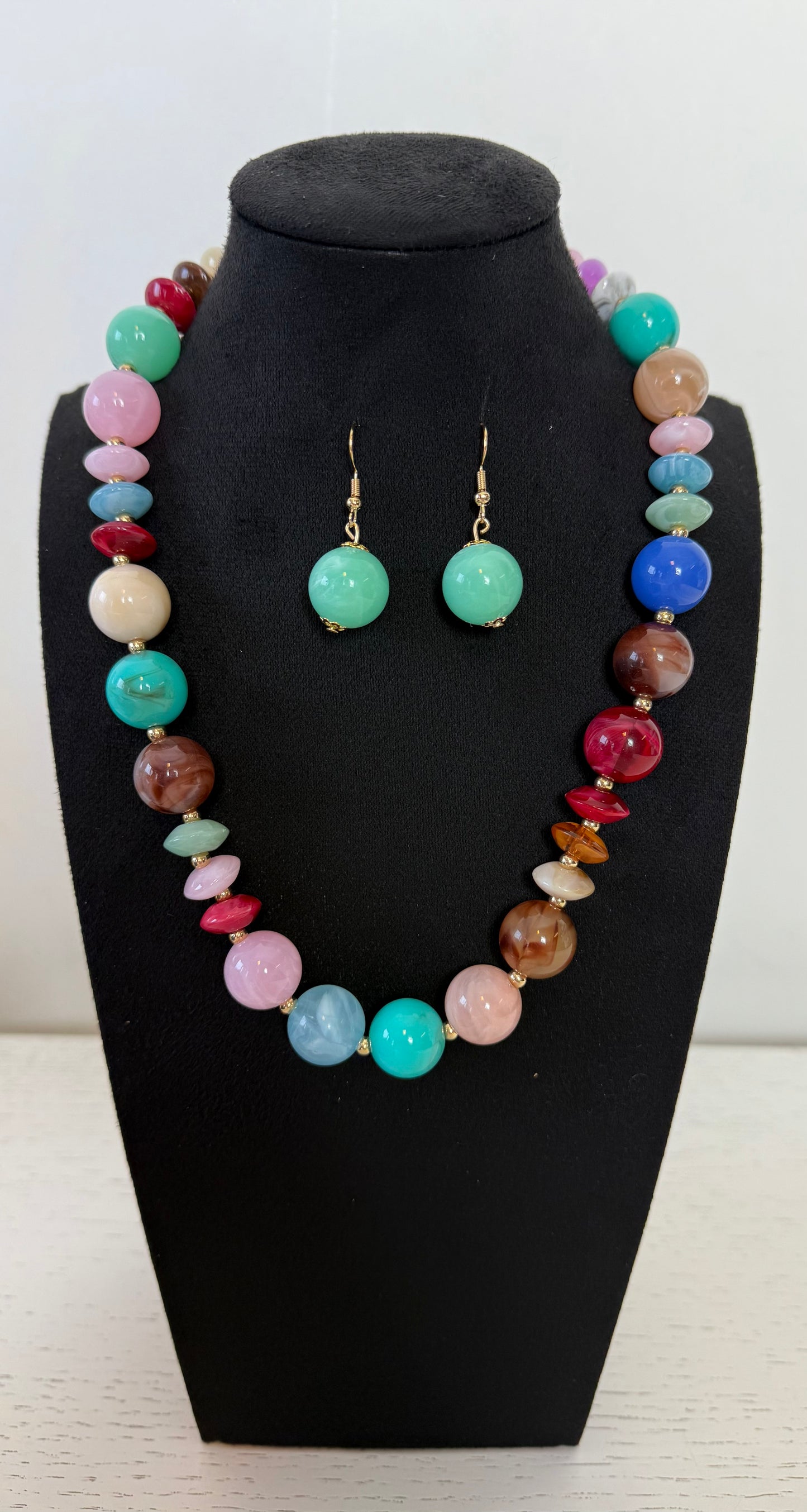Ketting met oorbellen multicolor (1)