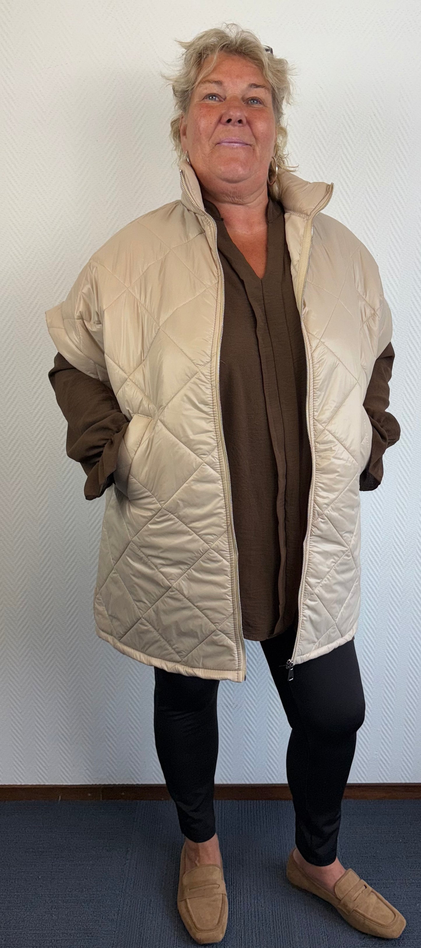 Shirt met roezelmouwtje Demi 50/52/54