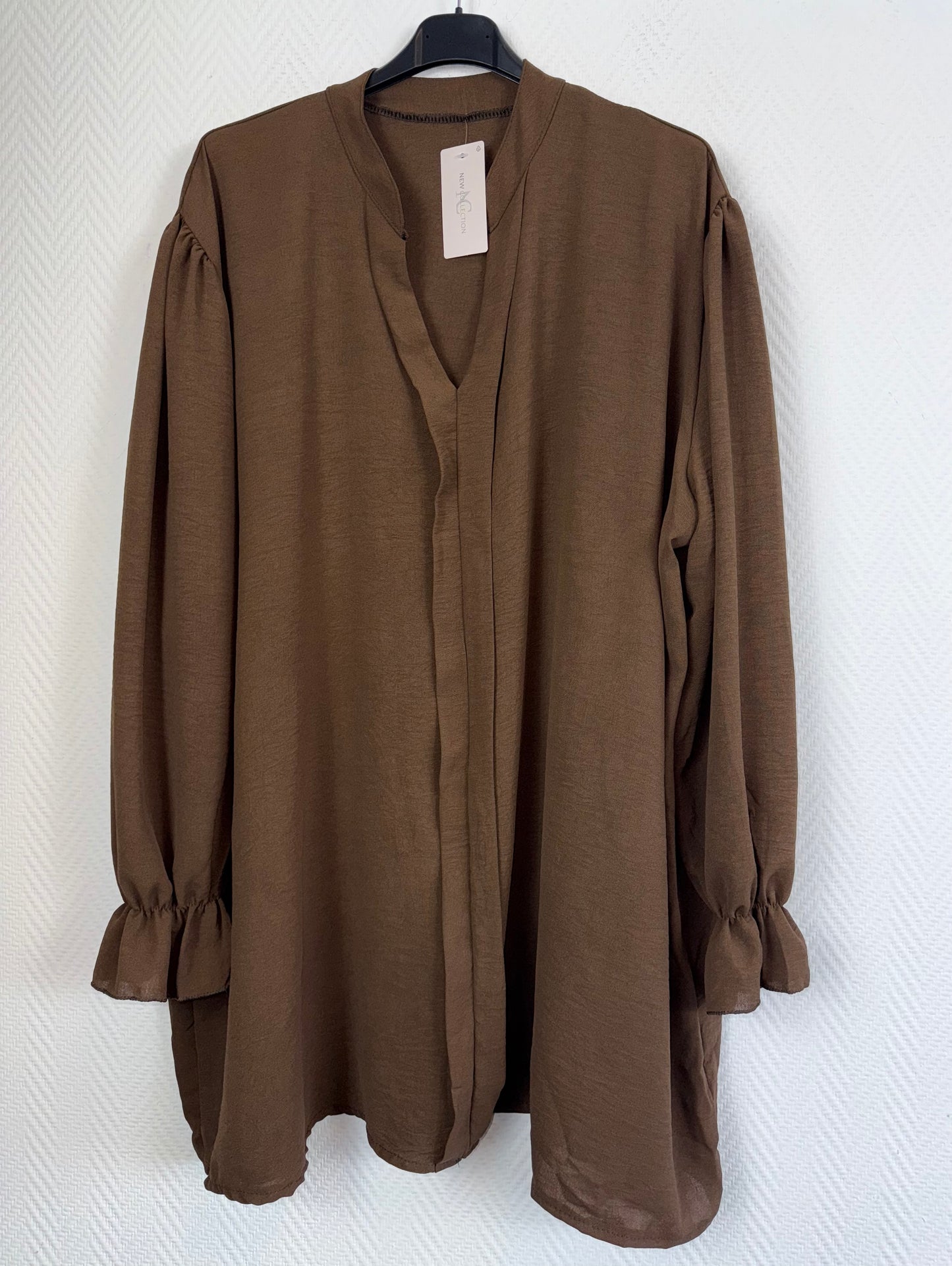 Shirt met roezelmouwtje Demi 50/52/54