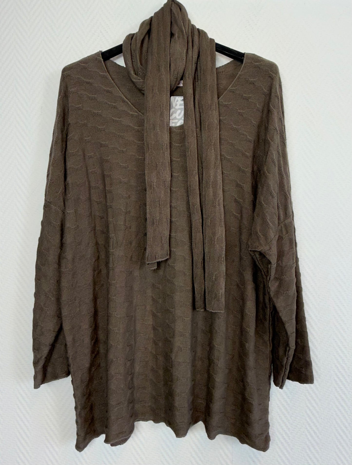 Shirt met los sjaaltje 40/42/44/46