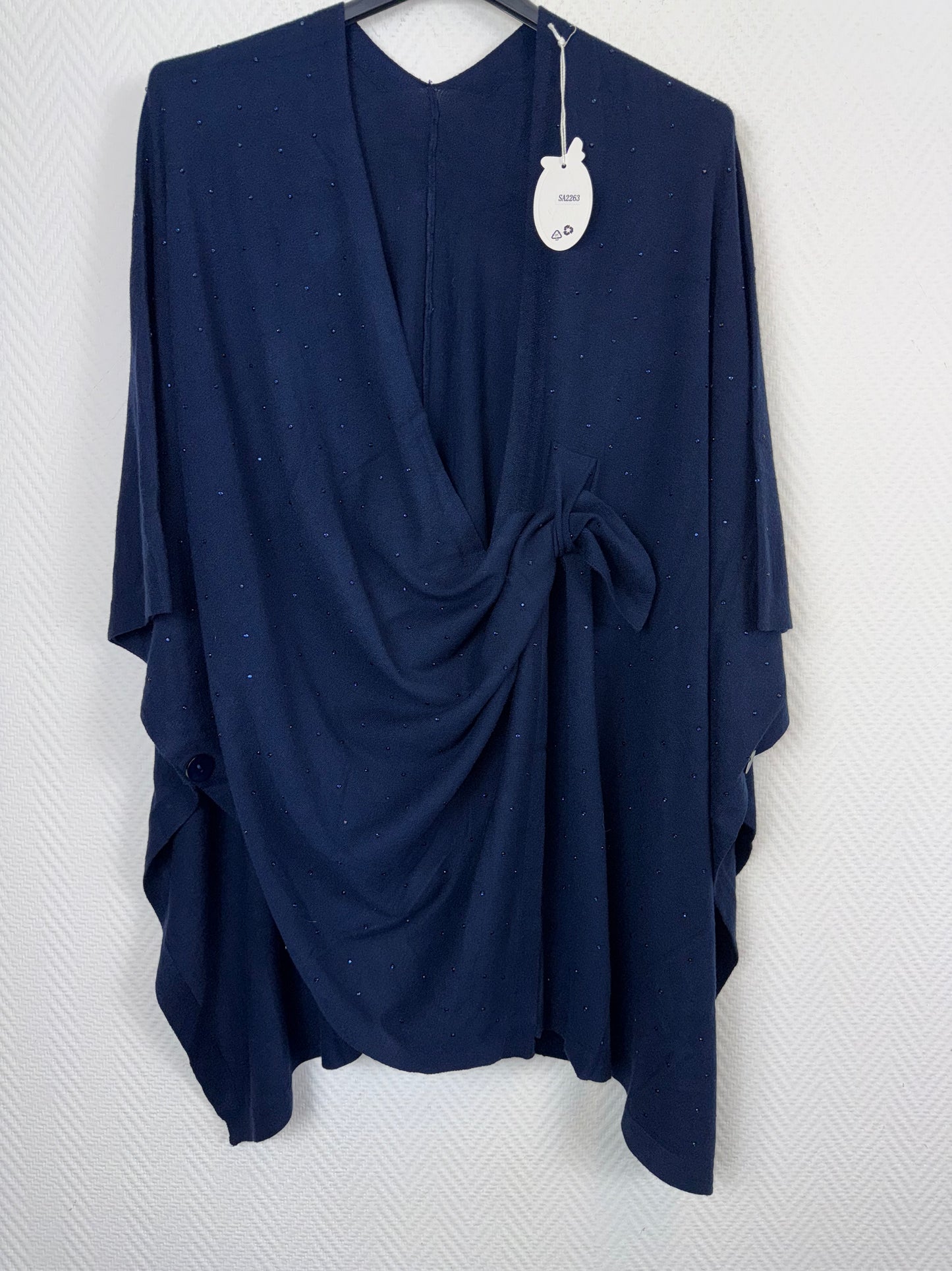 Omslagdoek/poncho met strassteentjes past iedereen