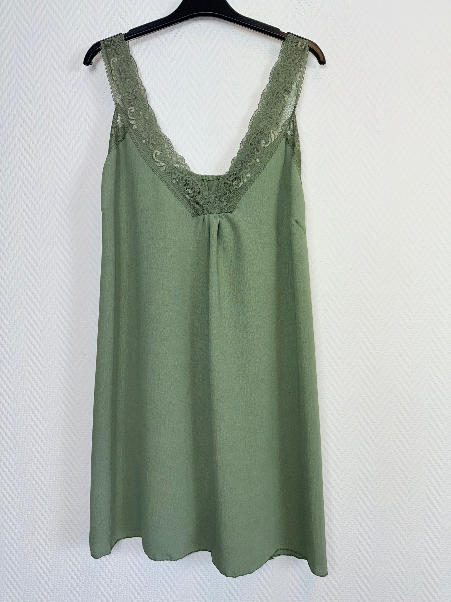 Hemdje met kant 50/52/54