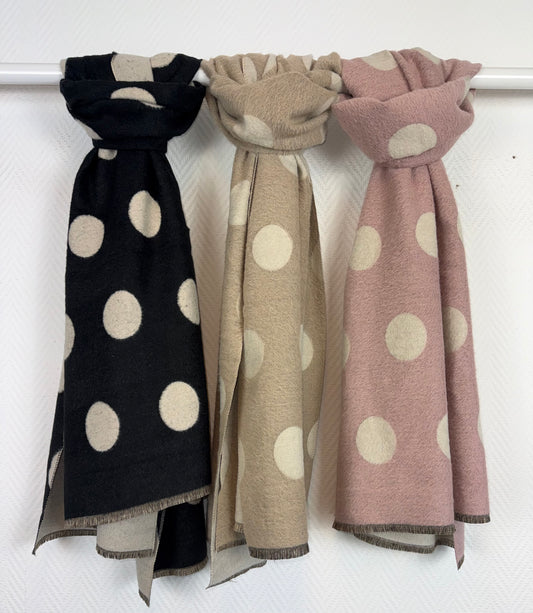 Polkadot sjaal