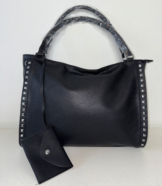 Grote zwarte tas met zilveren studs