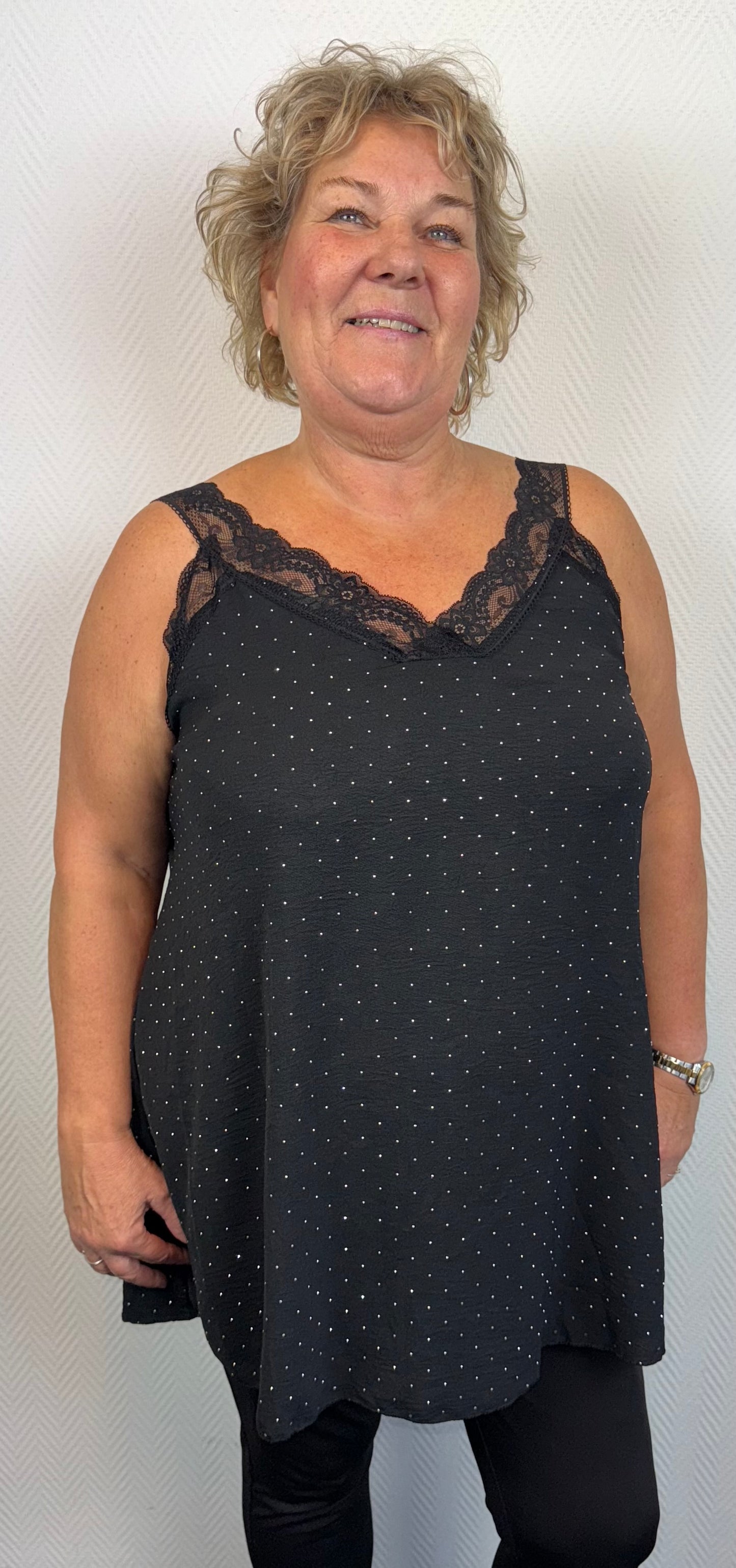 Hemdje Glamour 48/50/52 kleine 54