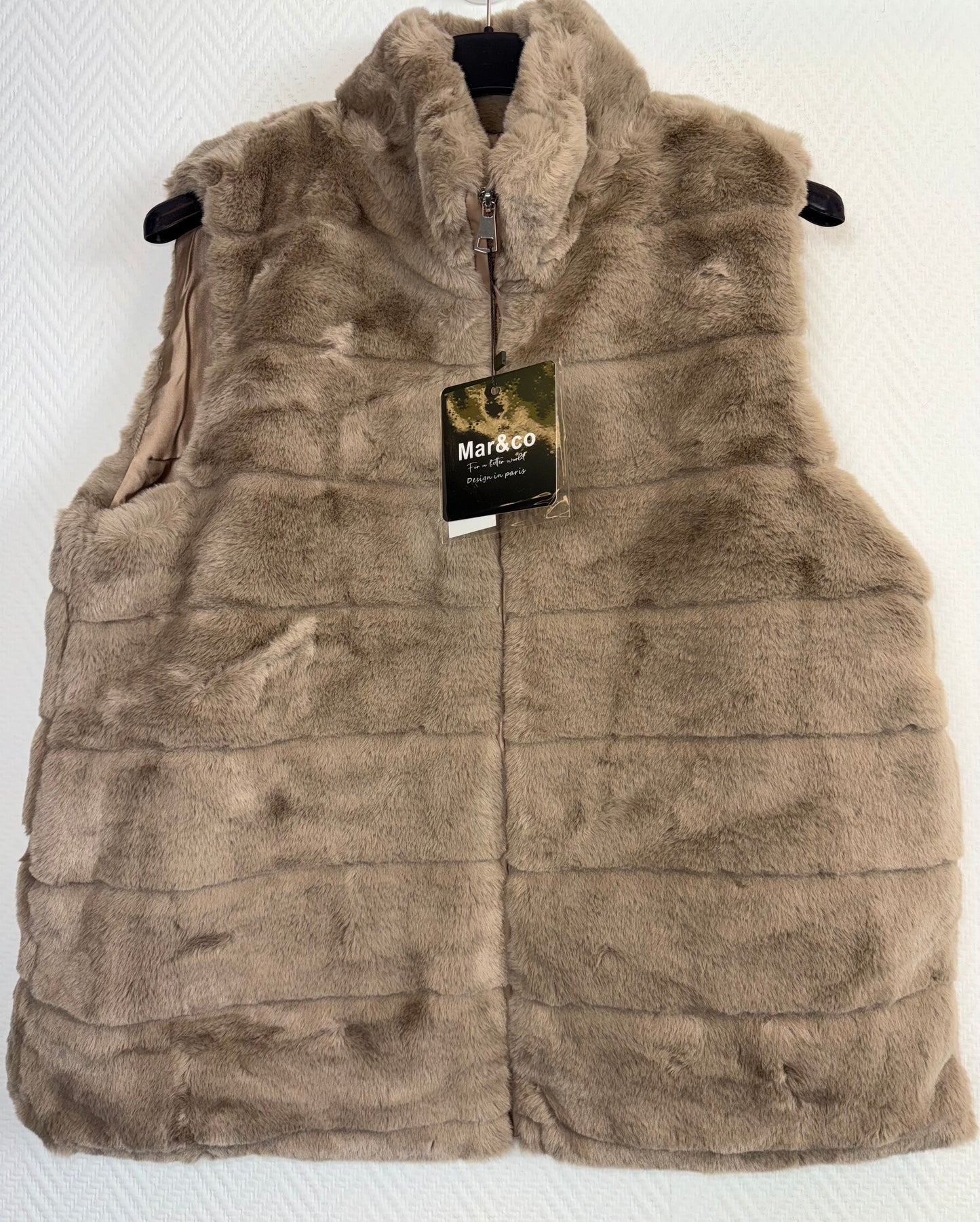 Bodywarmer van nep bont 42/44/46
