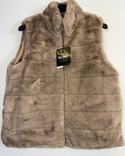 Bodywarmer van nep bont 42/44/46