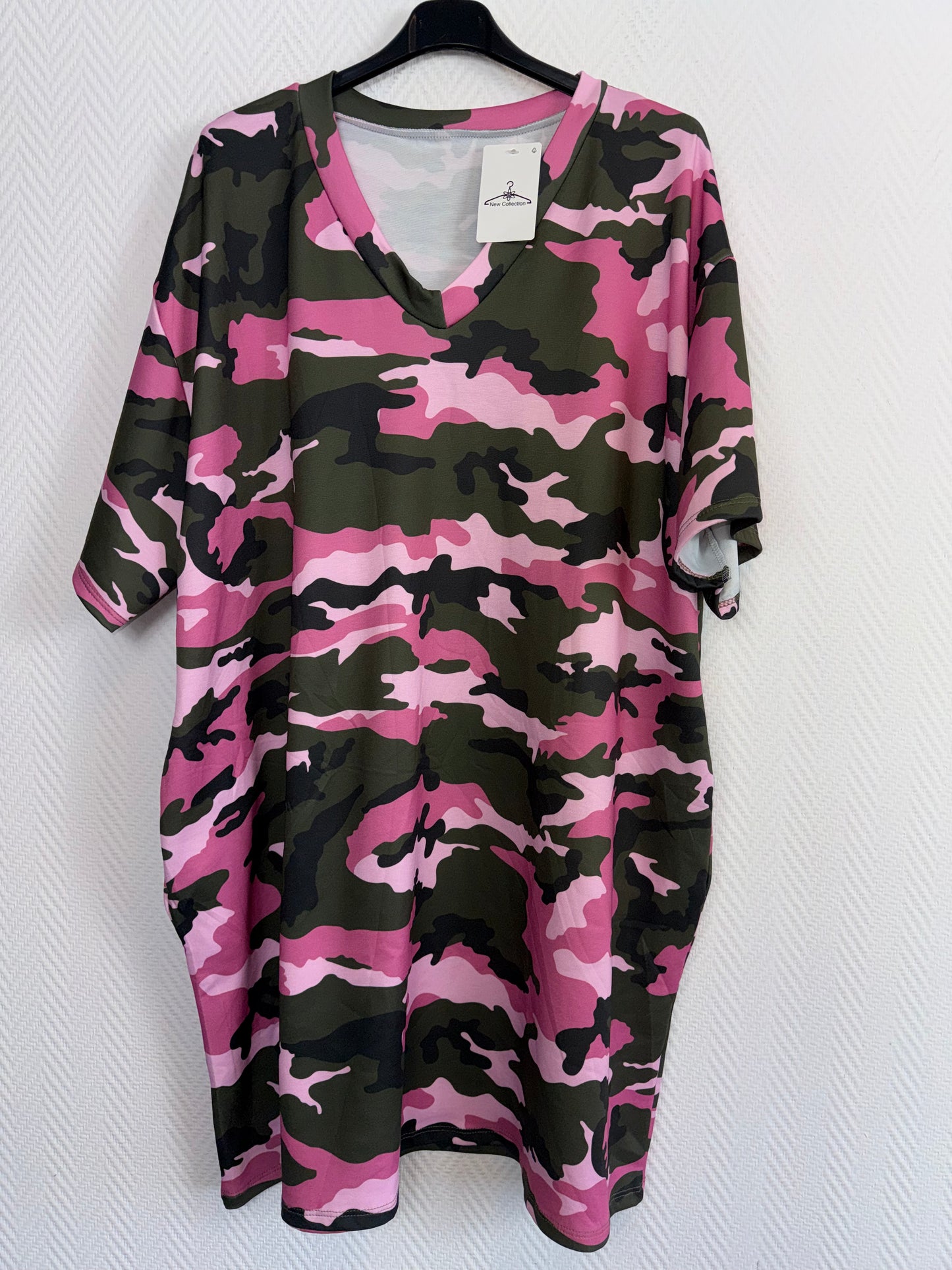 Camouflage jurkje 50/52/54