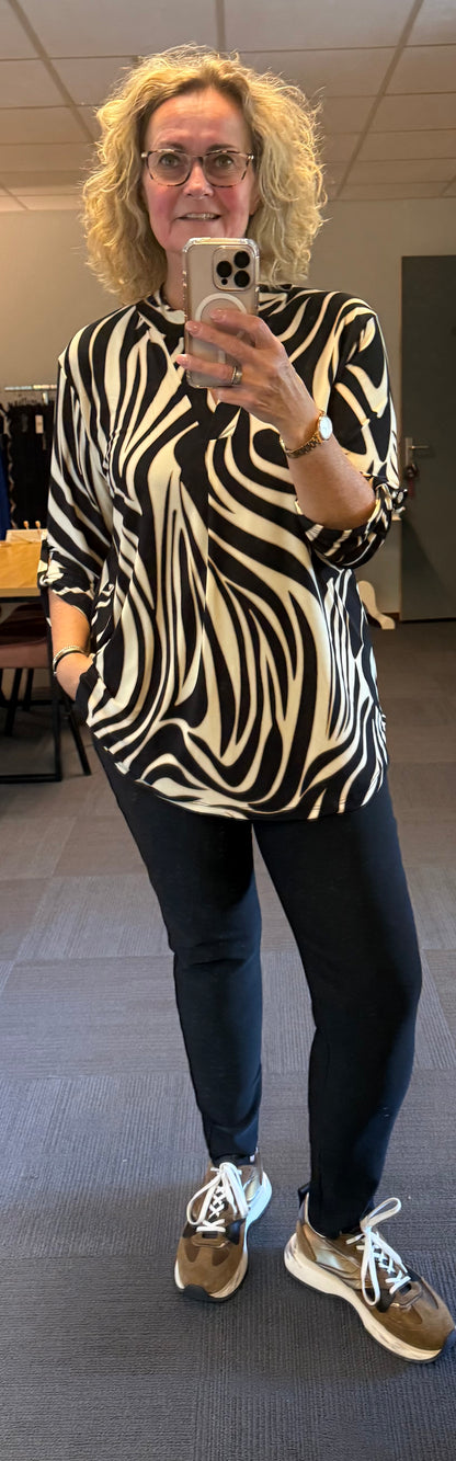 Zwarte basis comfy broek 44/46-46/48-48/50-50/52