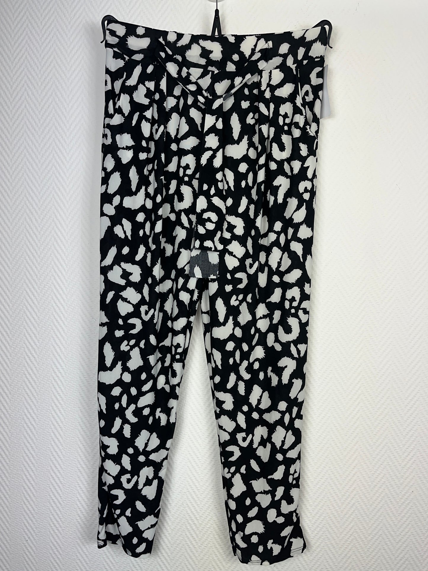 Travel broek print zwart/wit 44/46/48/50/52