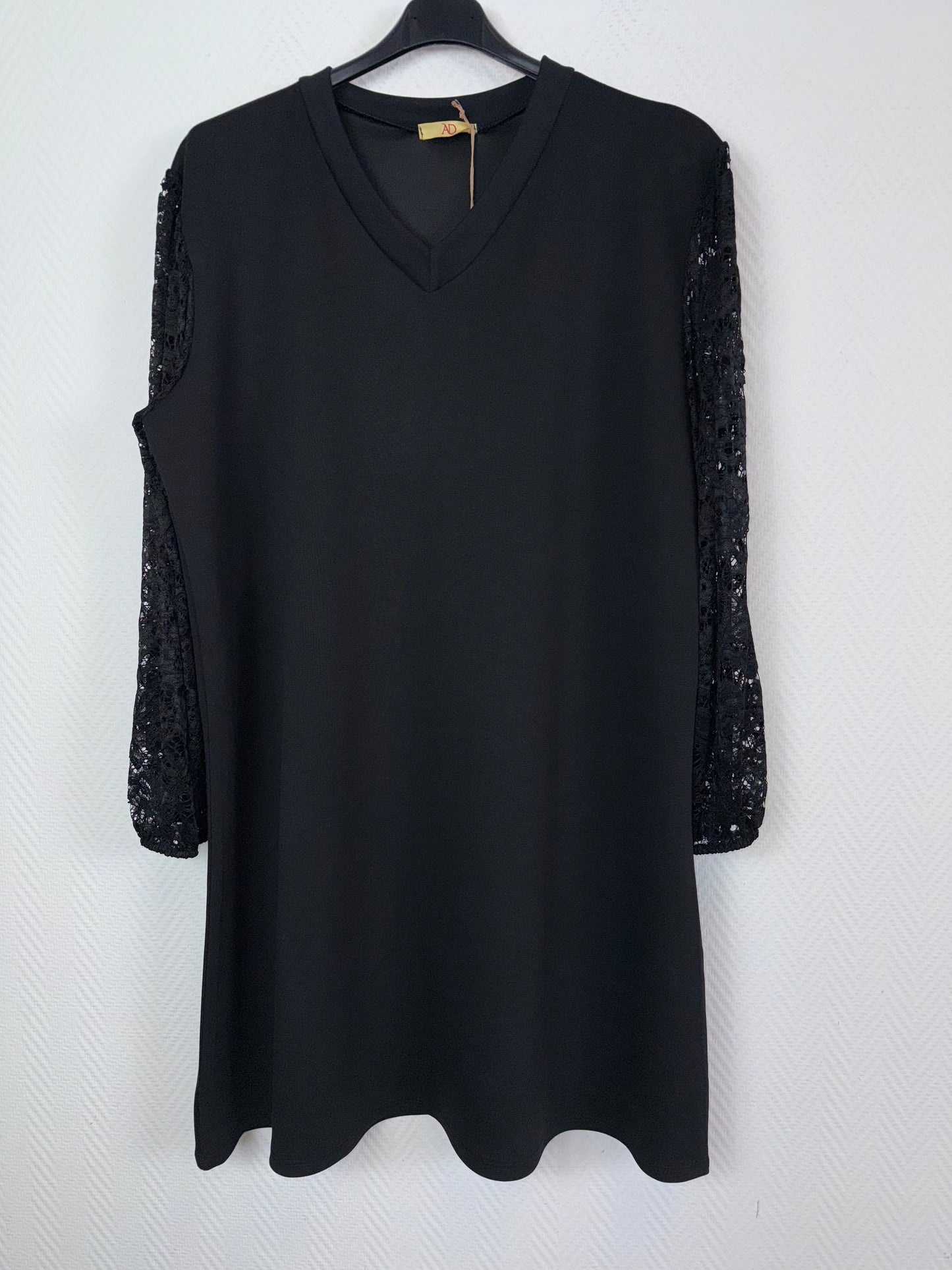 Tuniek/Jurkje met stretch kanten mouwen 46/48/50