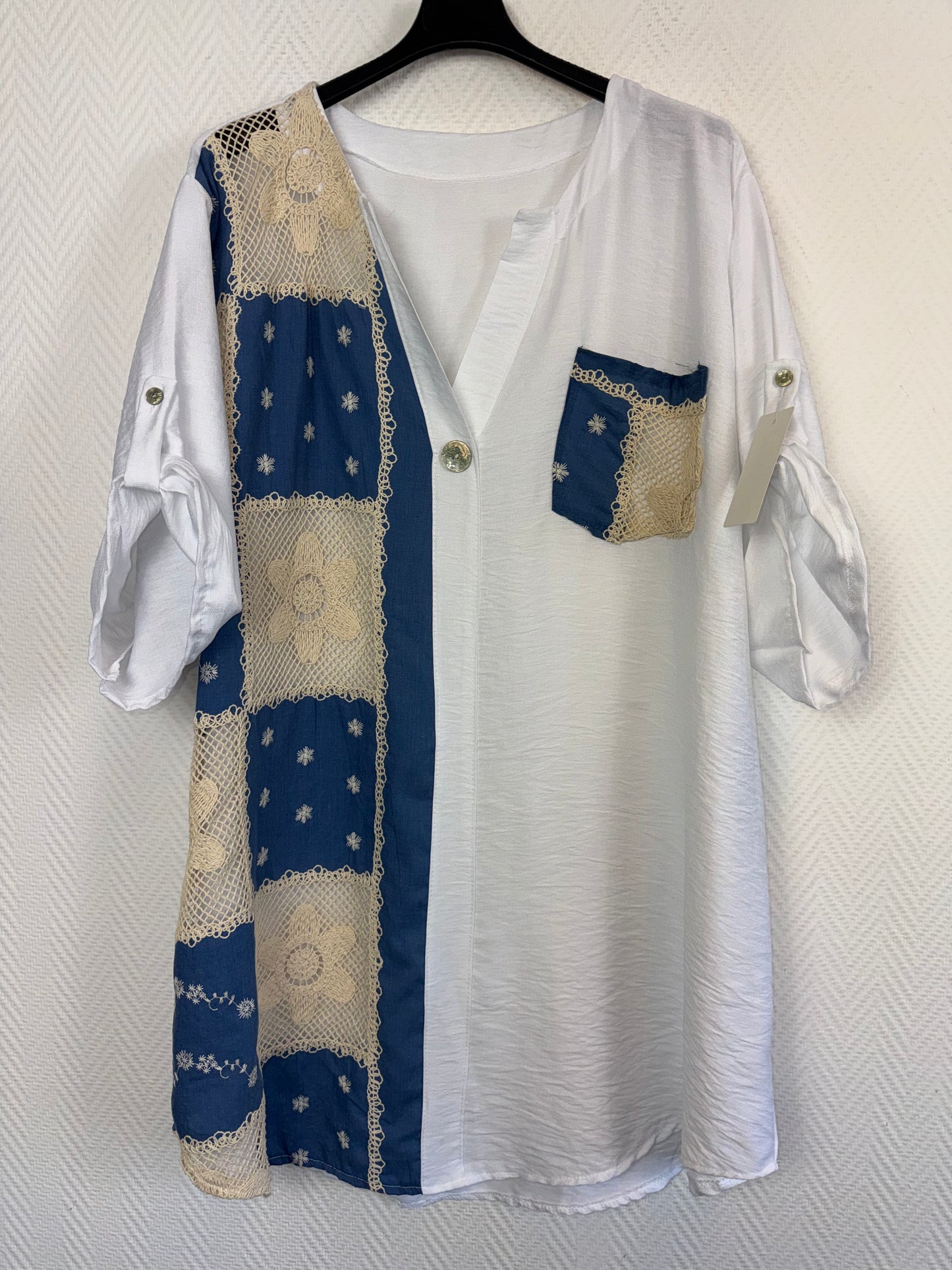 Tuniek met spijkerstof en gehaakte stukken 48/50/52/54