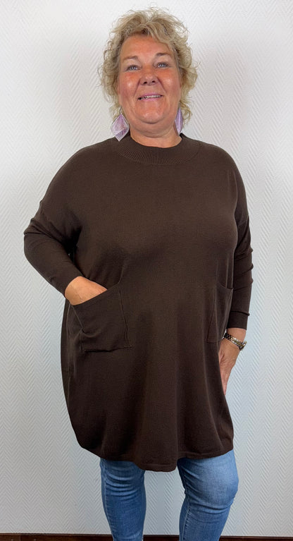 Lange trui met zakjes 50/52/54