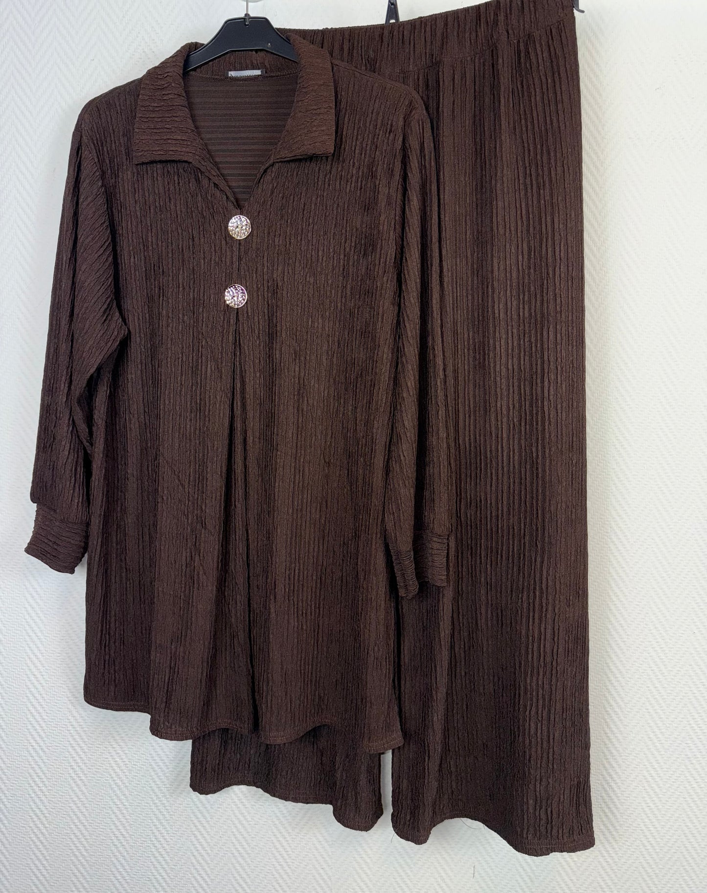 Pak Elize 44/46/48/50