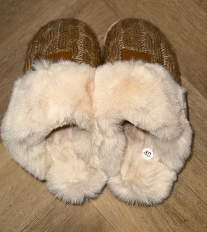 Pantoffel maat 36-37-38-39-40-41