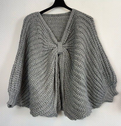 Grof gebreide korte poncho one size fits all