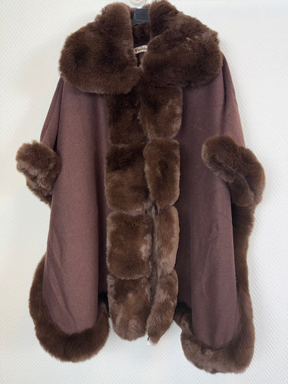 Luxe poncho
