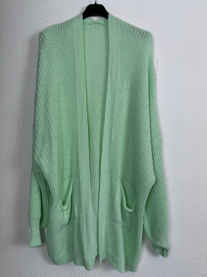 Kort gebreid vest met zakken 44/46/48/50/52/54