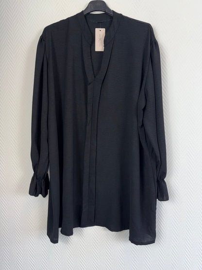 Shirt met roezelmouwtje Demi 50/52/54