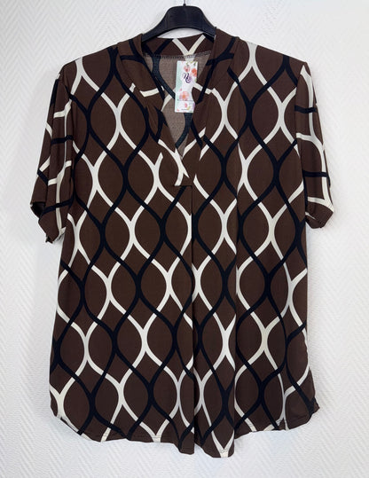 Travelshirt bruin met GRATIS plissé broek maat 44/46/48/50