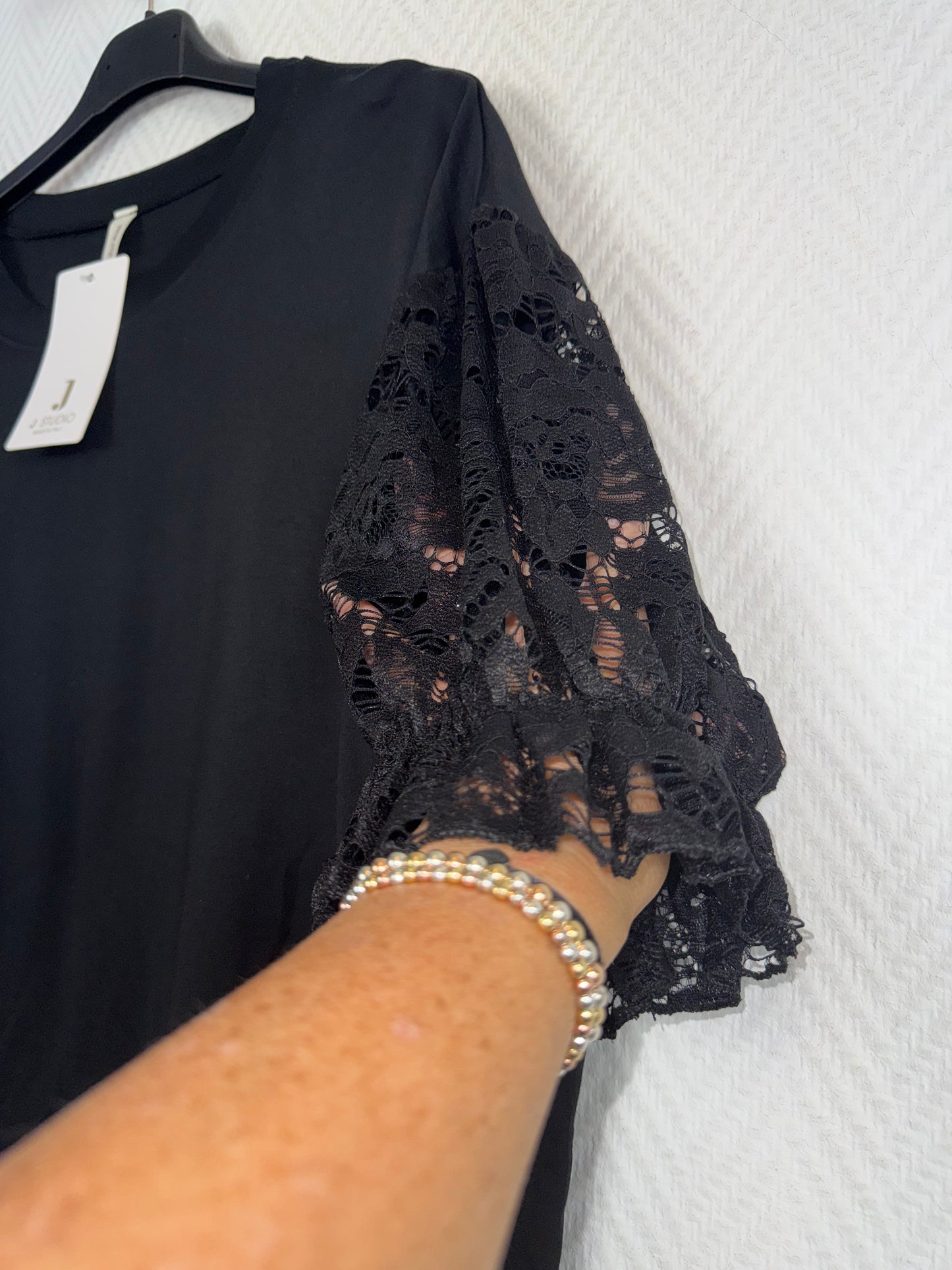 T-Shirt met kanten mouwen 46/48/50