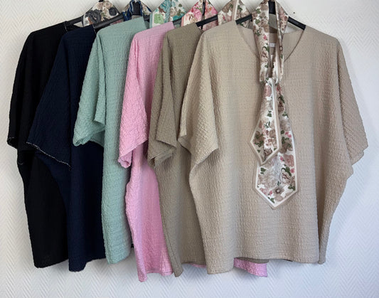 Shirt met sjaaltje 48/50/52