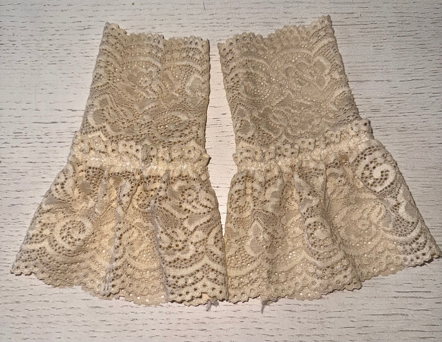 Mouw verlenger beige stretch kant