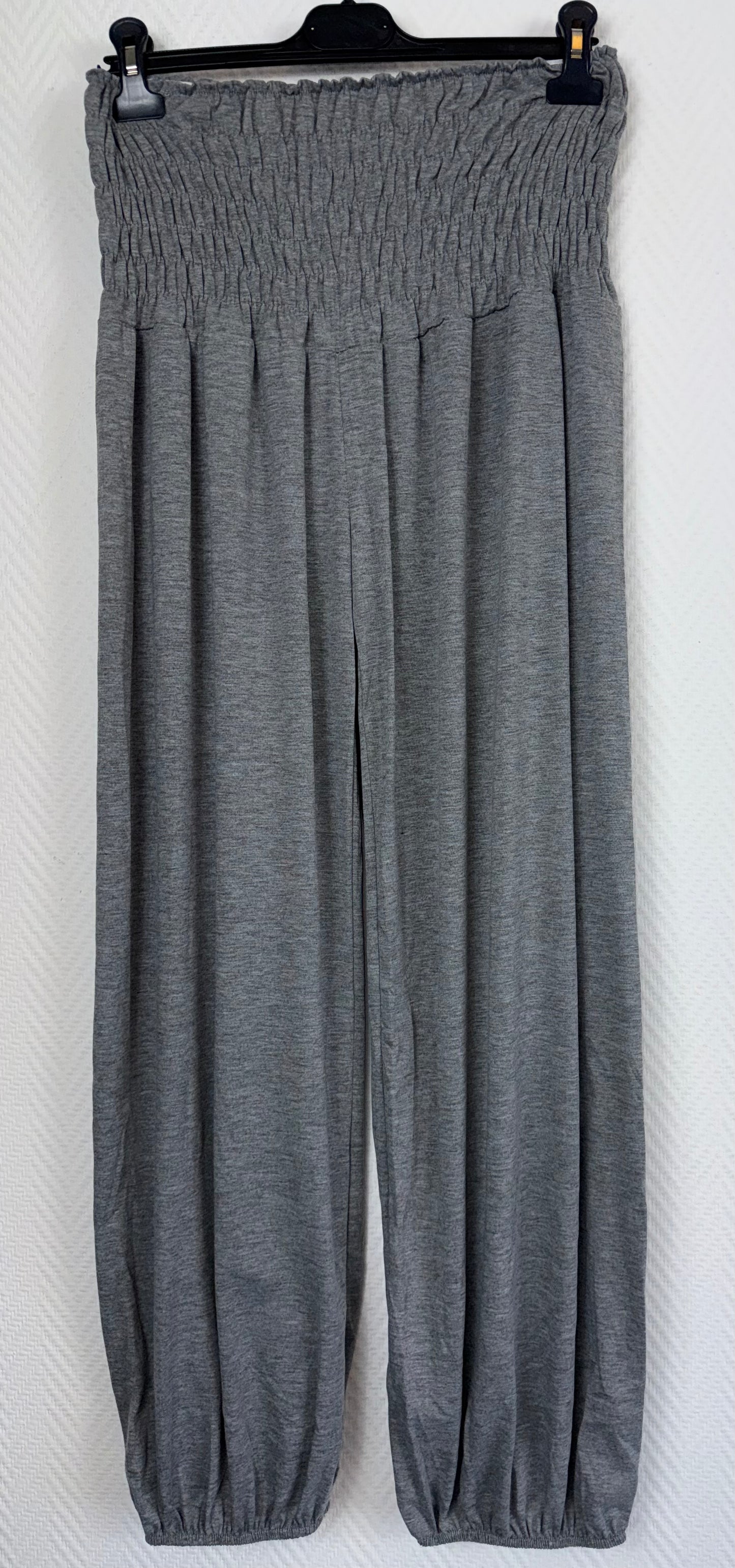Pof broeken met brede gesmokte elastische band 42/44/46/48/50