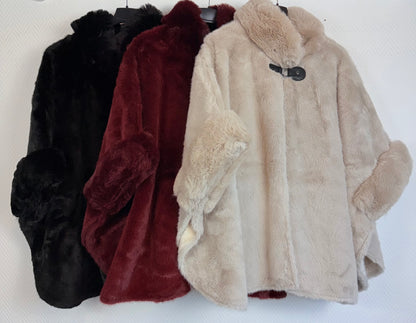 Luxe bont poncho’s 46/48/50/52/54