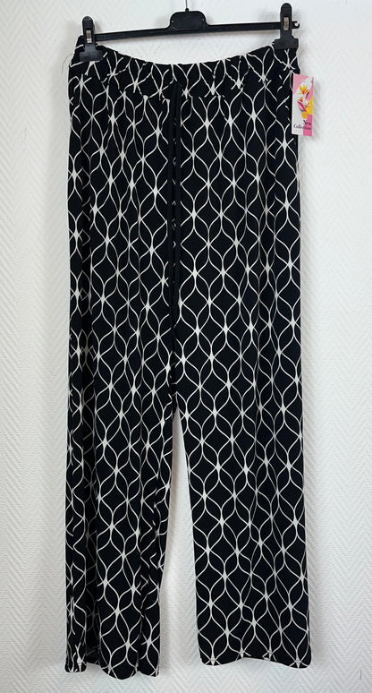 Travel broek zwart/wit 44/46/48/50/52/54