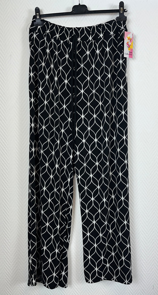 Travel broek zwart/wit 44/46/48/50/52/54