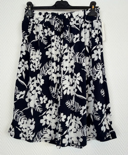 Bermuda & hemdje 42/44/46/48 donkerblauw