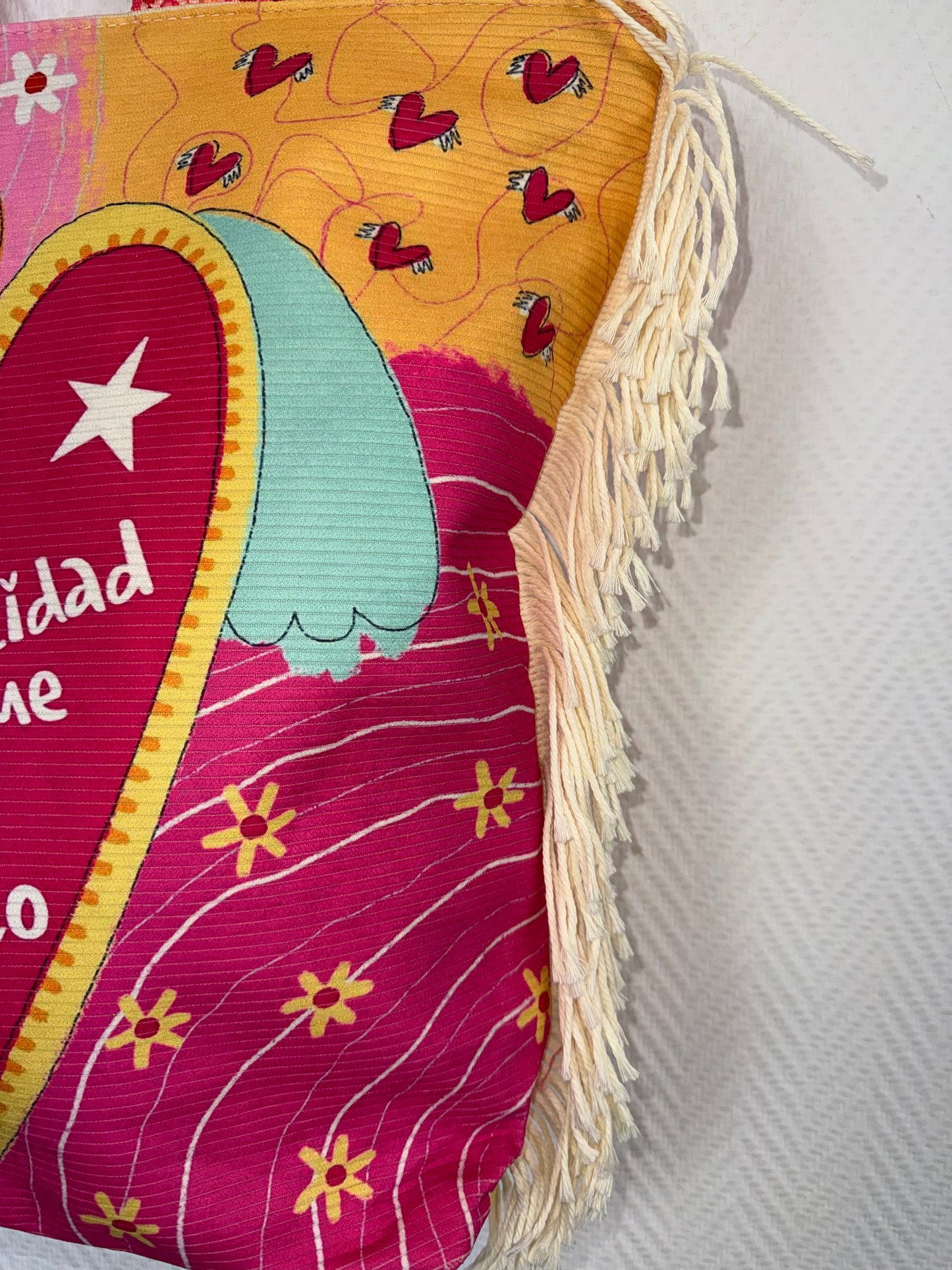 Grote strandtas met gratis bag charm