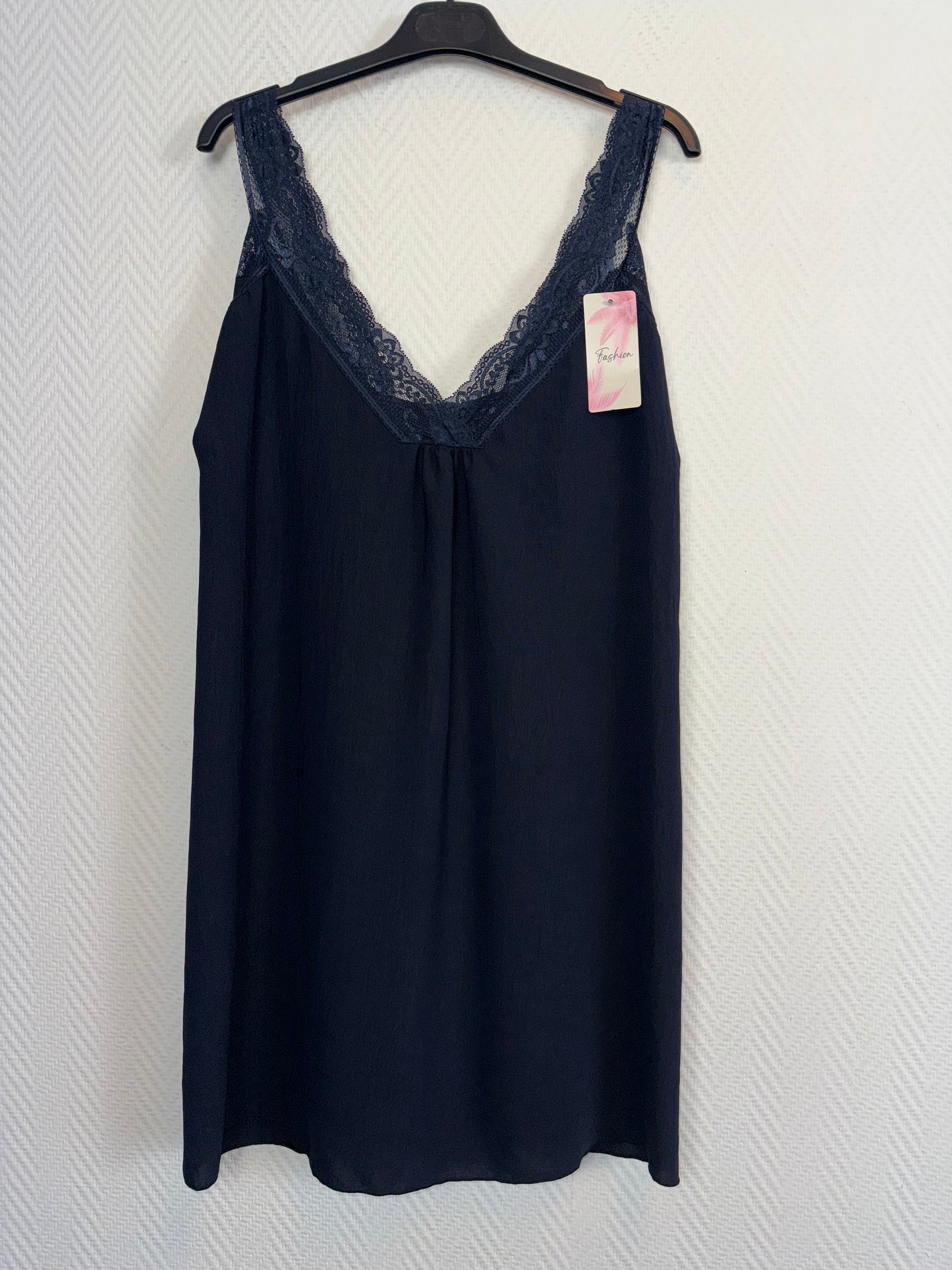 Hemdje met kant 50/52/54