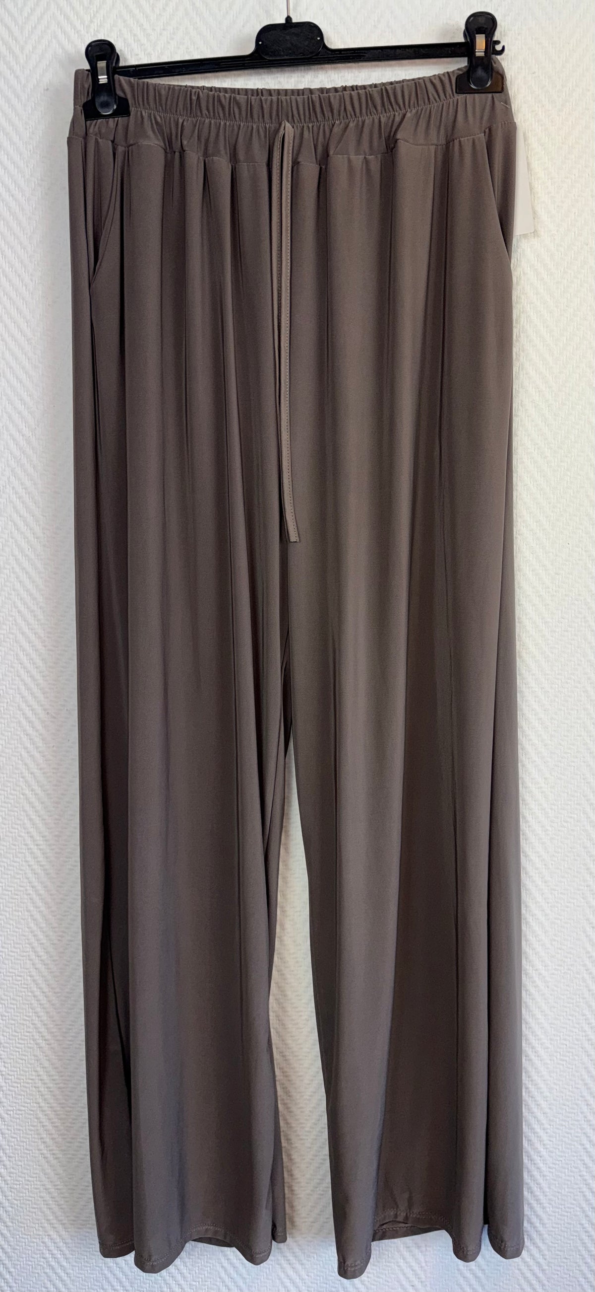 Travel broek Louise 46/48/50/52