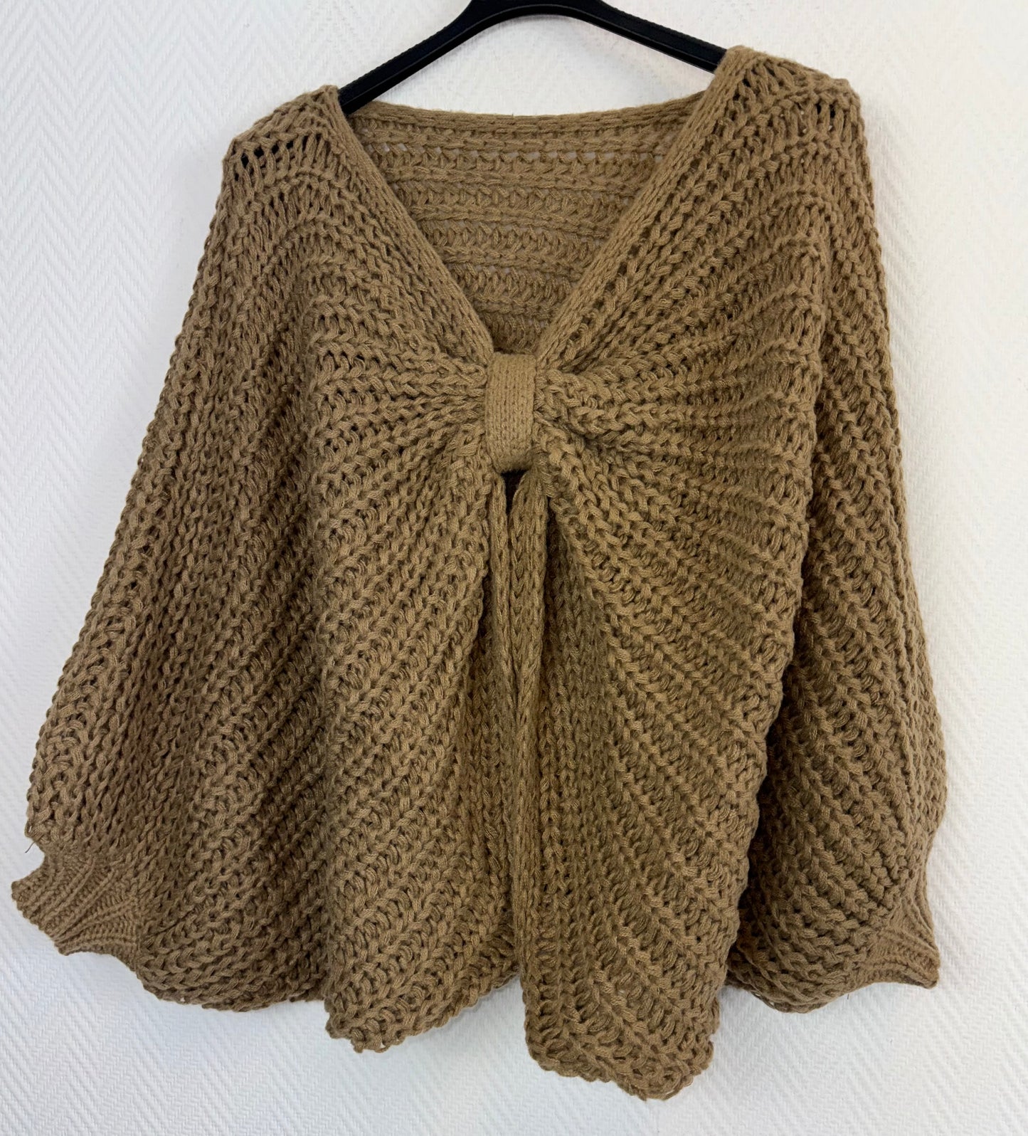 Grof gebreide korte poncho one size fits all!