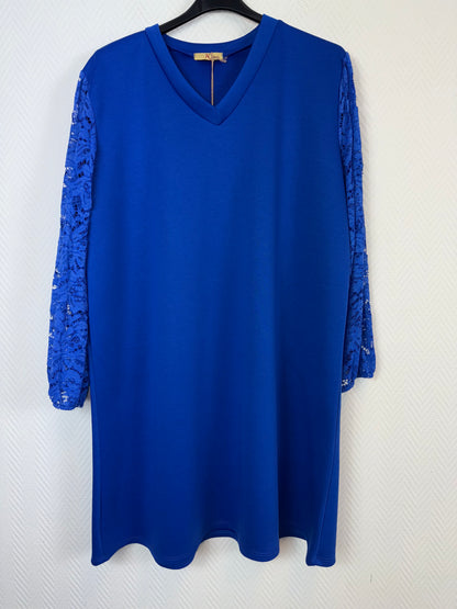 Tuniek/Jurkje met stretch kanten mouwen 46/48/50