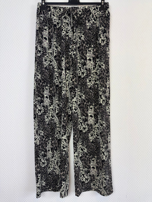Travelbroek Ciska 44/46/48/50/52