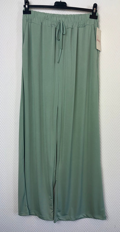 Travelbroek Dani 42/44/46/48/50/52