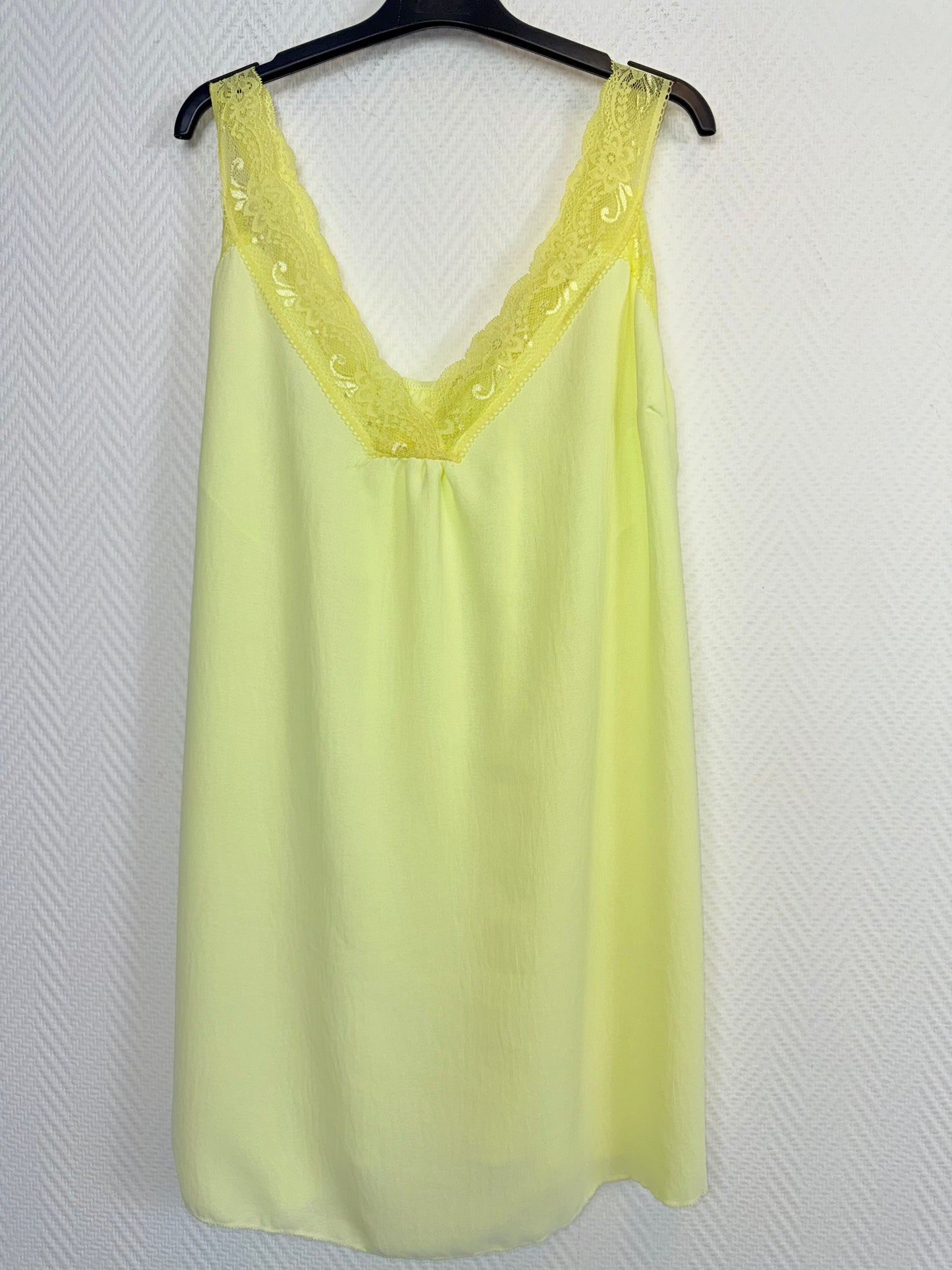 Hemdje met kant 50/52/54