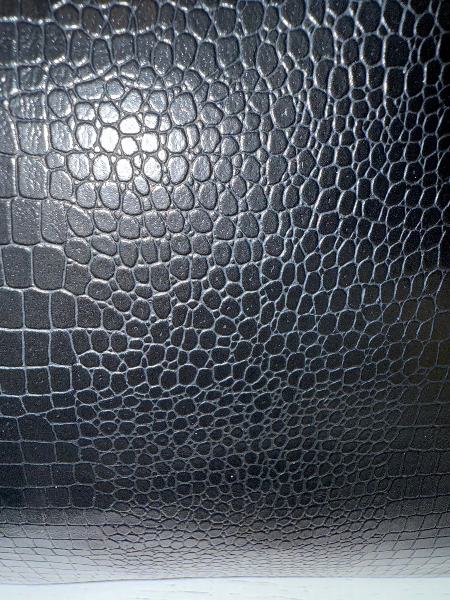 Grote zwarte tas in krokodillen motief