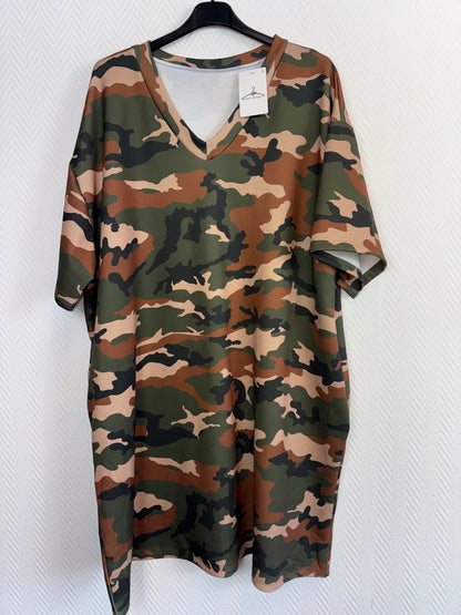 Camouflage jurkje 50/52/54